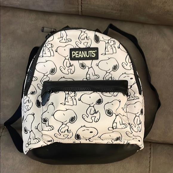 Peanuts | Bags | Peanuts Black And White Snoopy Backpack | Poshmark